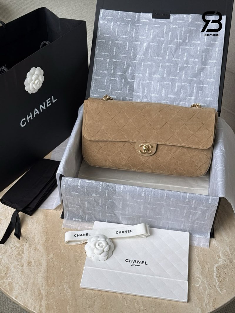 Túi Chanel Maxi Flap Bag Suede Dark Beige Best Pháp sang trọng