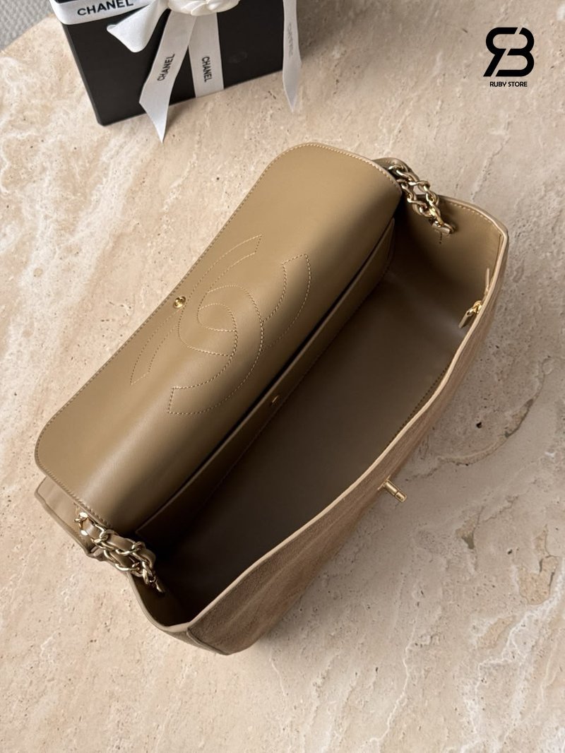 Túi Chanel Maxi Flap Bag Suede Dark Beige Best Pháp - ảnh chi tiết 8