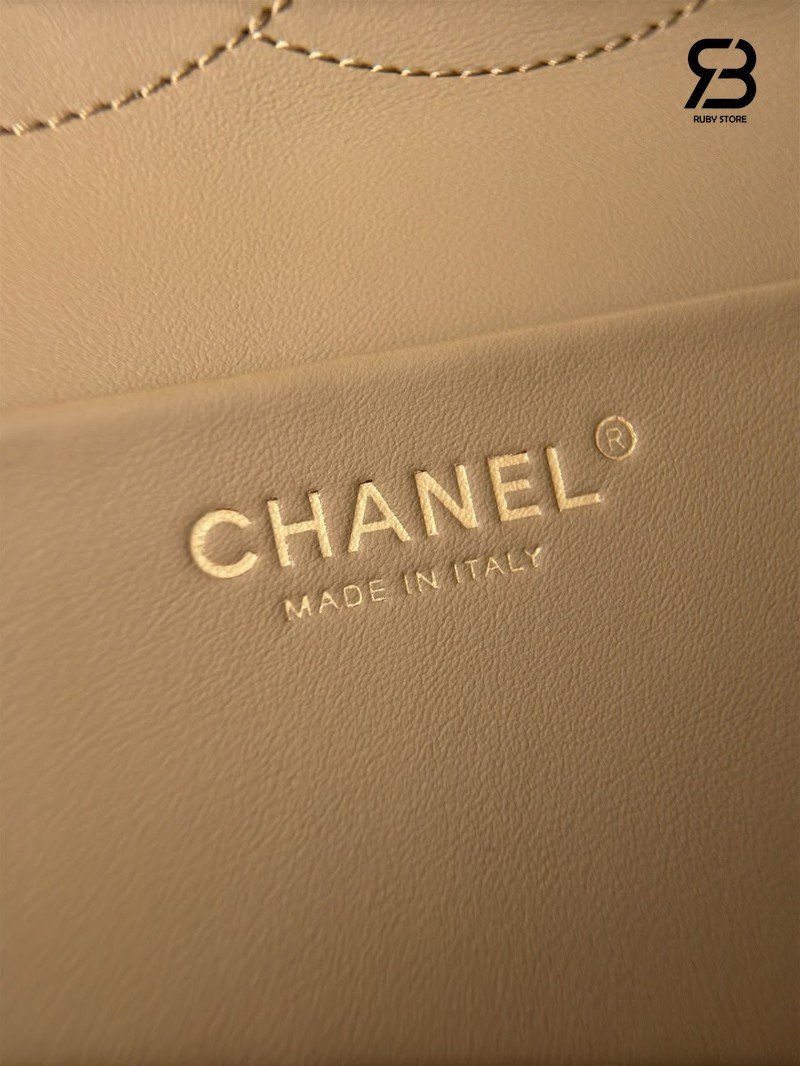 Túi Chanel Maxi Flap Bag Suede Dark Beige Best Pháp - ảnh chi tiết 9