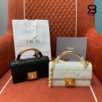 Túi Dior Ange Mini Bag Black Macrocannage Lambskin chi tiết góc nghiêng