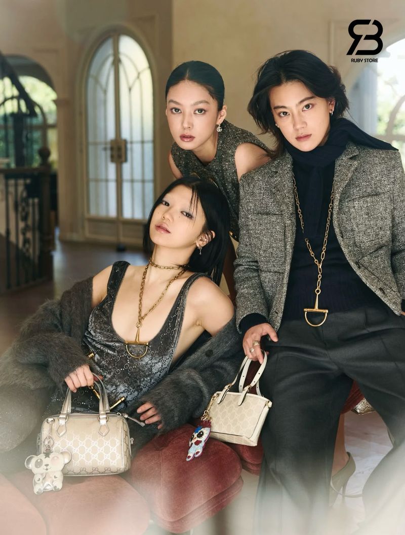 Túi Gucci GG Emblem Mini Bag Beige White GG Canvas chất lượng tốt nhất