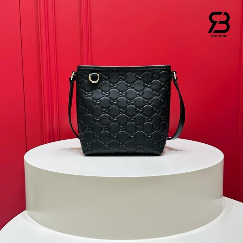 Túi Gucci GG Emblem Nano Bucket Bag Black GG Leather chất lượng tốt