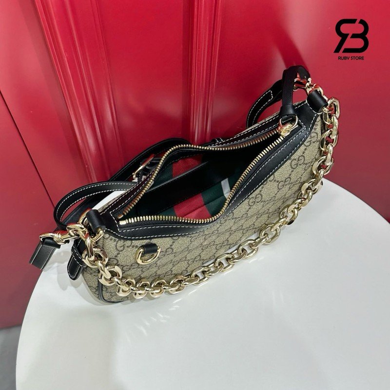 Túi Gucci GG Emblem Small Shoulder Bag Beige Black GG Canvas cao cấp