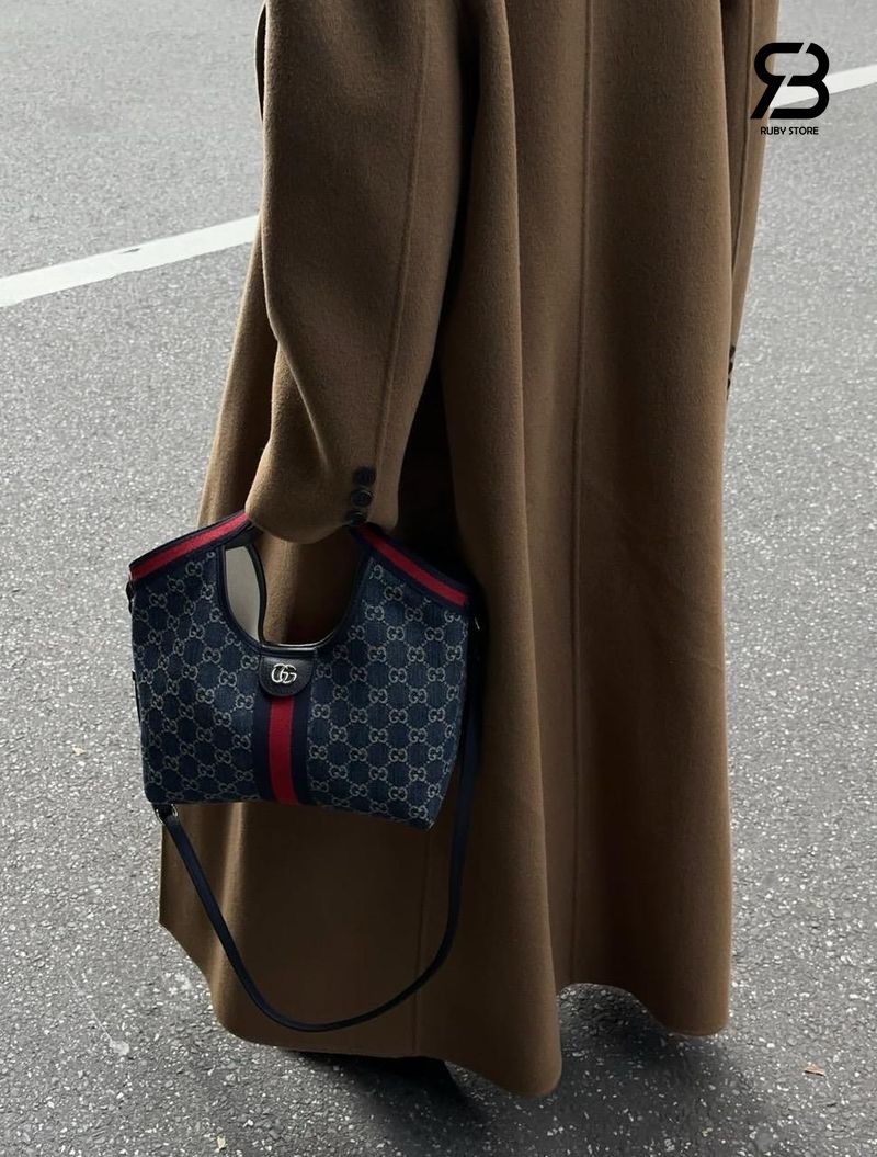 Túi Gucci Giglio Small Tote Bag Blue White GG Denim 860845 Size 25CM