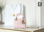 Túi Lady Dior Mini Bag with Bow Soupir Pink Lambskin Best Pháp góc nghiêng chi tiết
