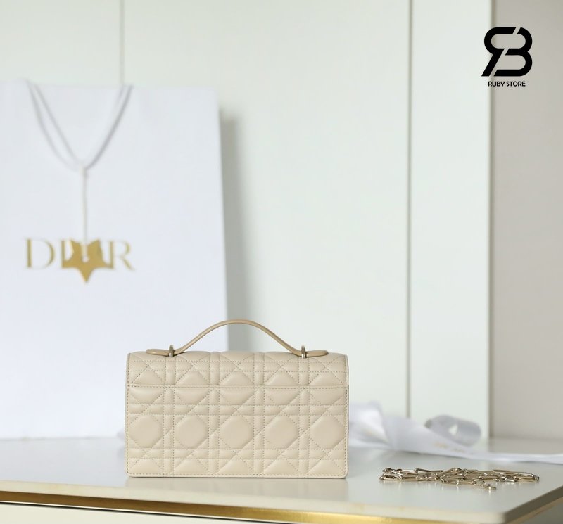 Túi My Dior Mini Bag with Bow Trench Biscuit Lambskin sang trọng