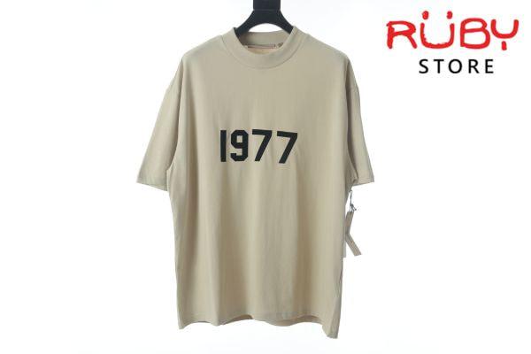 Áo Fear of God Essentials 1977 màu kem nâu sang trọng