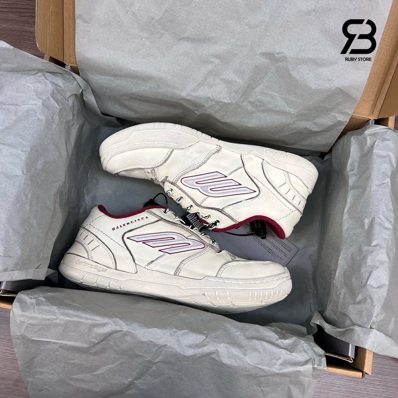 Giày Balenciaga Hamptons Worn-out Sneaker in Off White Red chất lượng cao