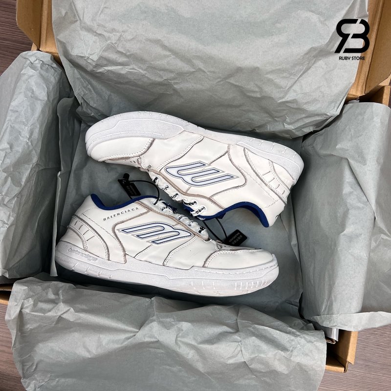 Giày Balenciaga Hamptons Worn-out Sneaker in White Blue chi tiết góc nghiêng