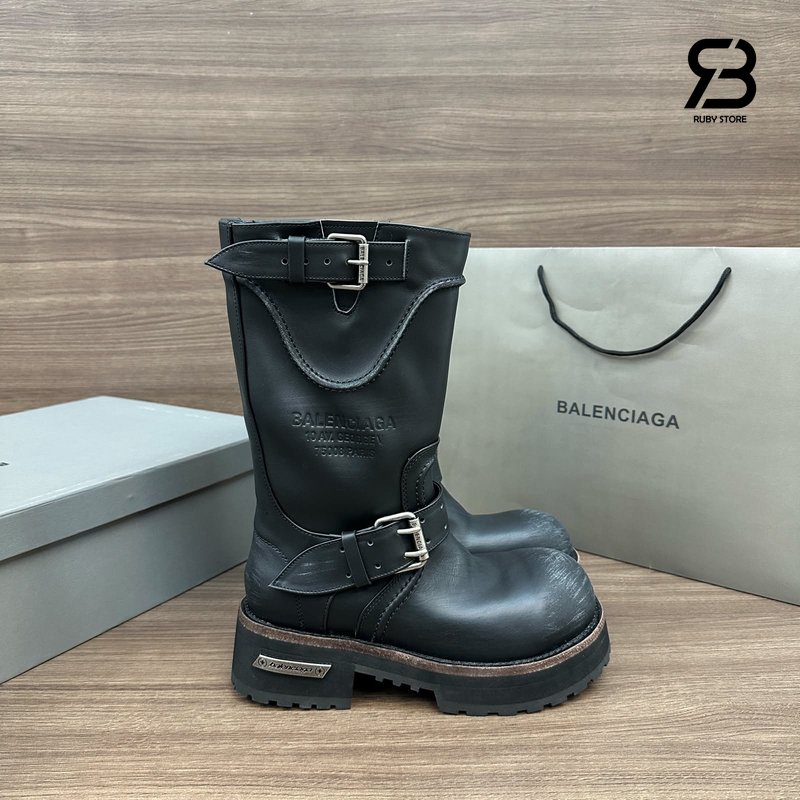 Giày Balenciaga Venom Boot in Black Calfskin Best Quality góc nghiêng chi tiết