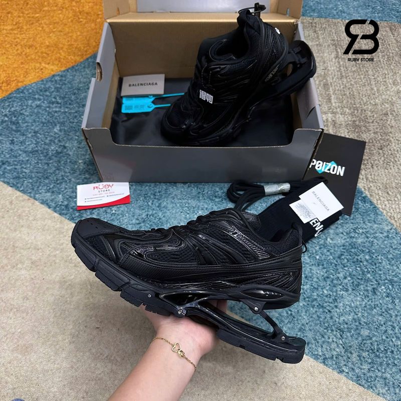 Giày Balenciaga X-Pander Black màu đen, chi tiết logo khóa sang trọng