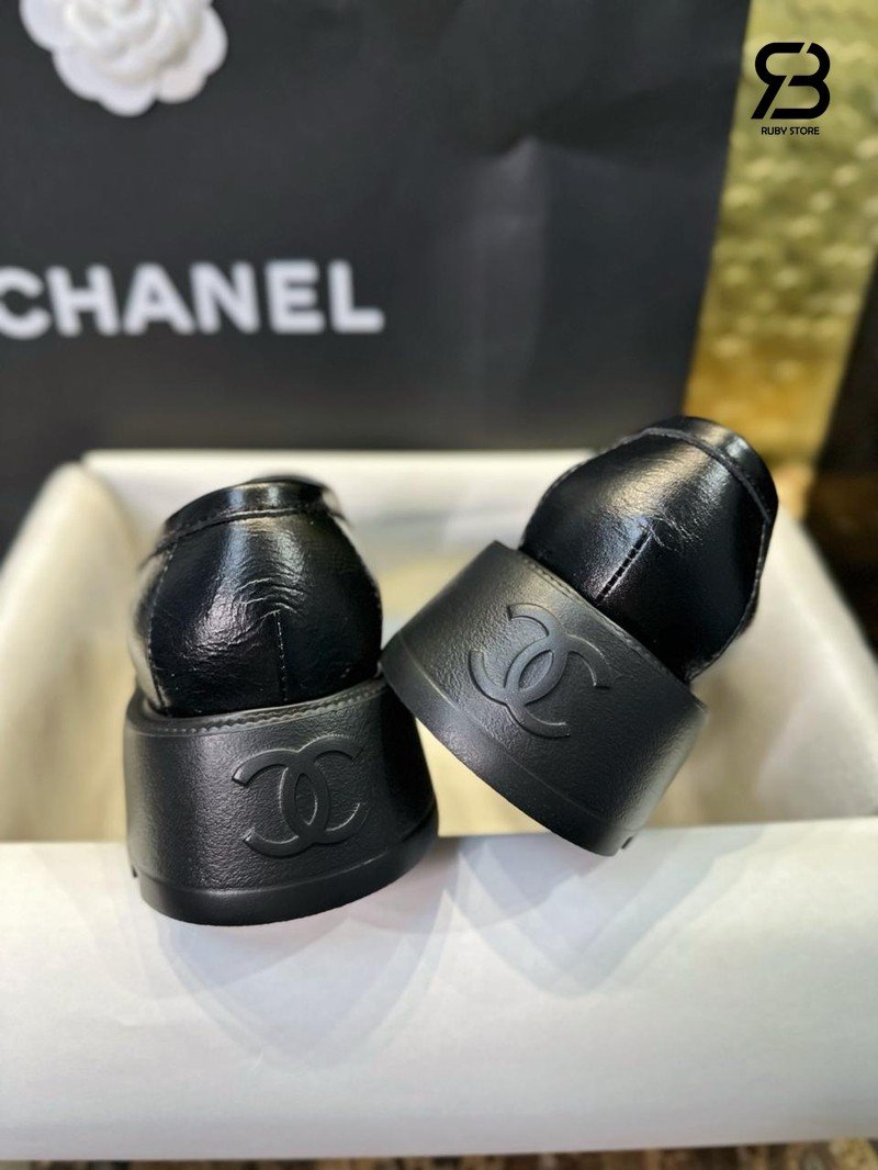 Giày Chanel 24B Logo Loafer Platform Black Calfskin cao cấp