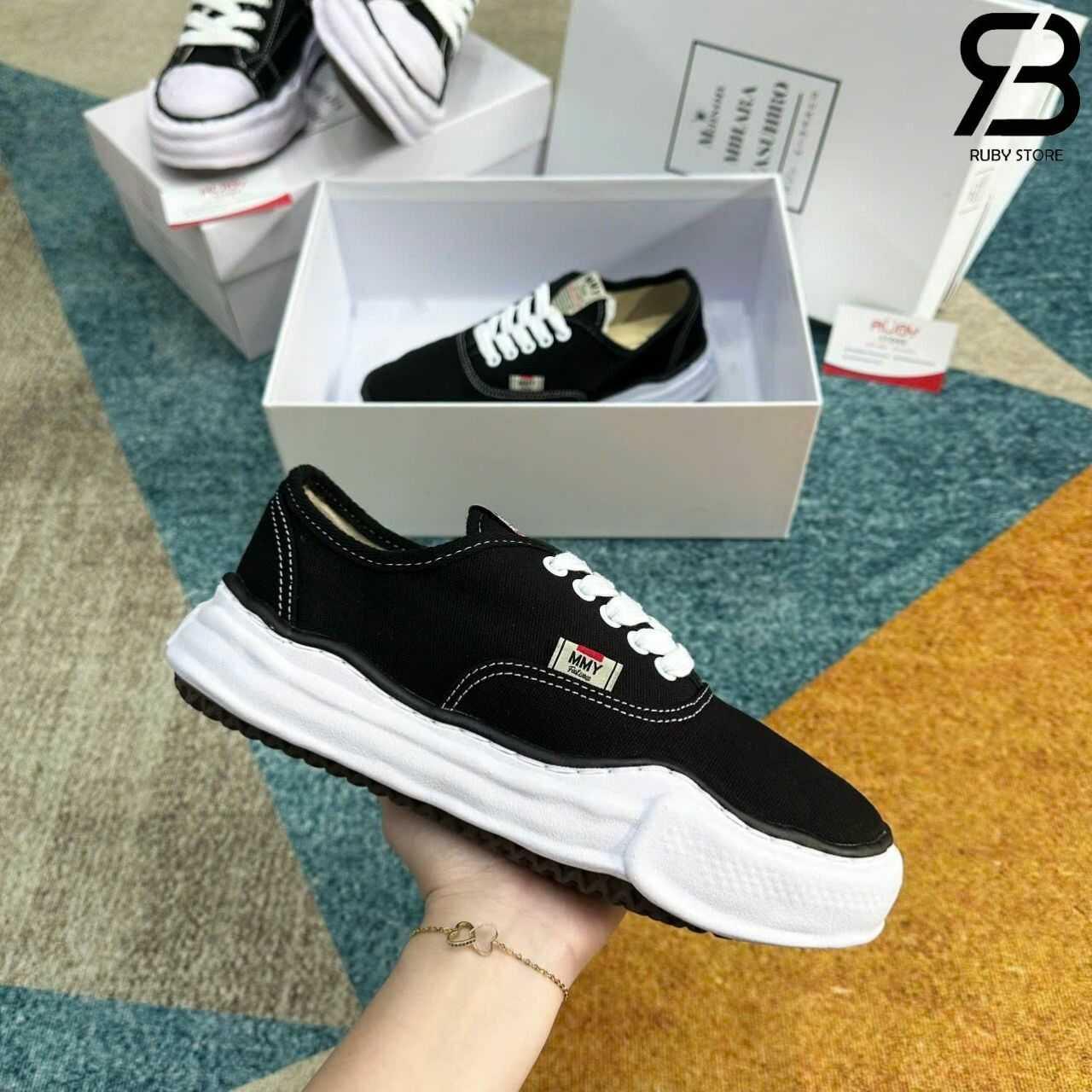 Giày Maison MMY Baker Canvas Low Top Sneakers Black đen với thiết kế tinh tế