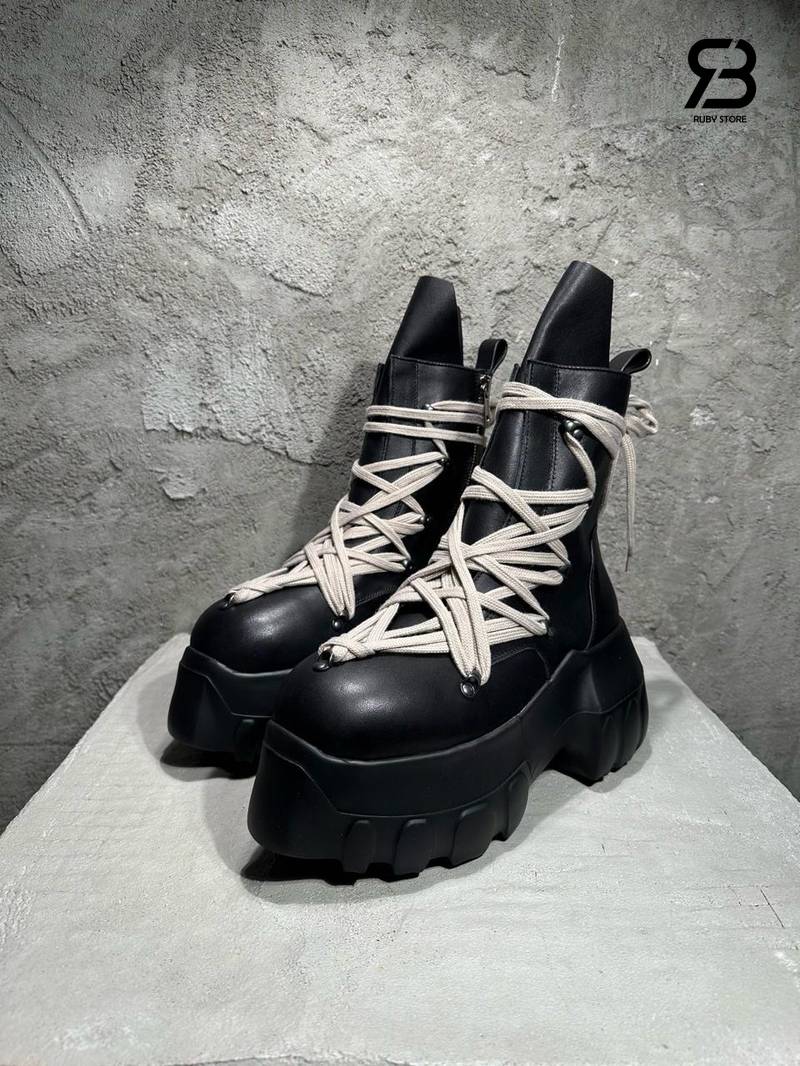 Giày Rick Owens Hollywood Mega Trator Boots chất lượng tốt góc nghiêng