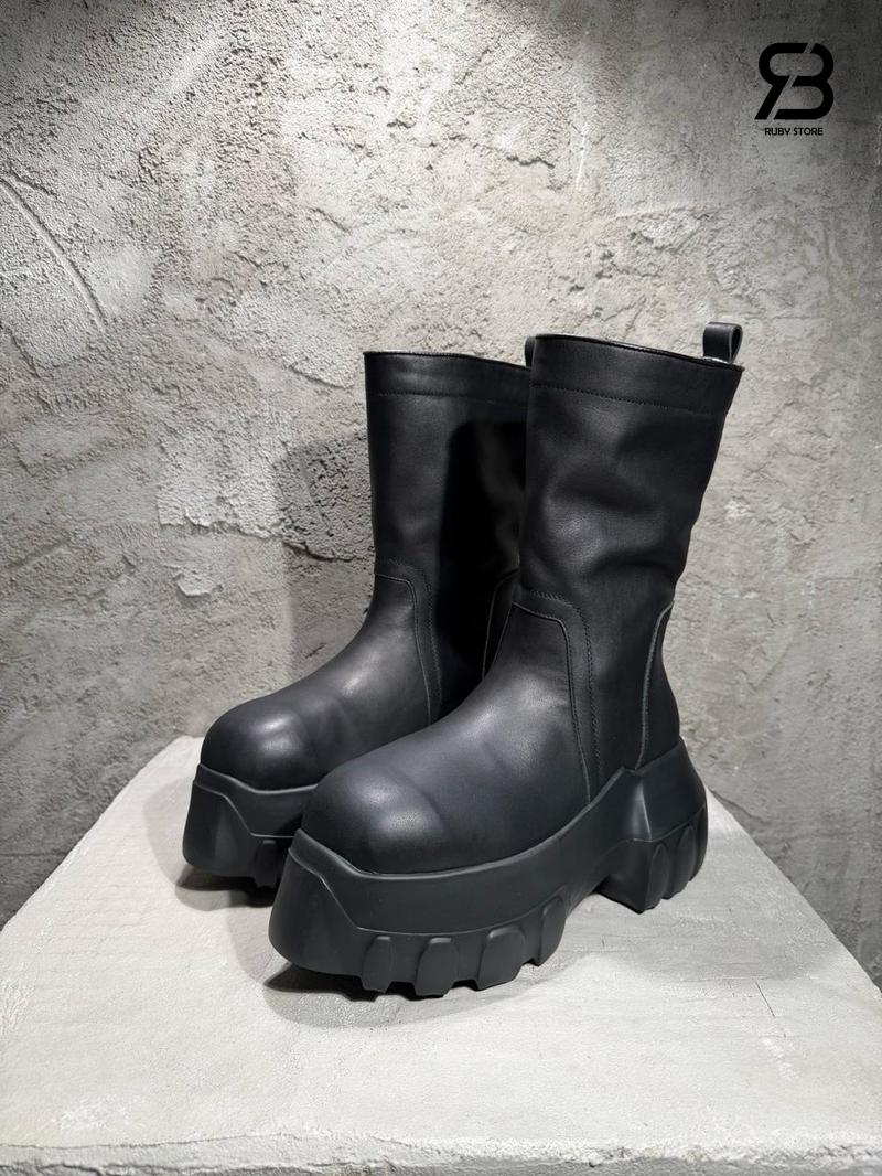 Giày Rick Owens Pull On Mega Tractor in Black chất lượng cao, góc nghiêng chi tiết