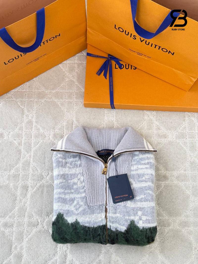 Áo Khoác Len LV Monogram Highlands 1AKLVW Best Quality sang trọng