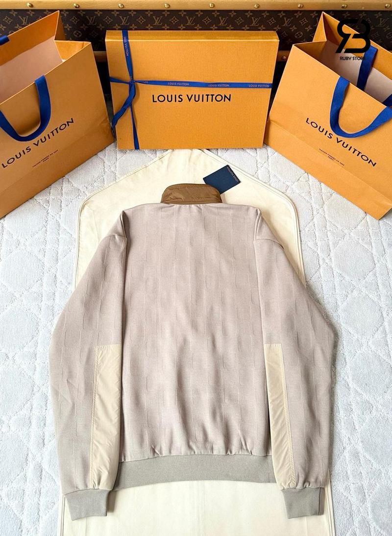 Áo Khoác LV Damier Hybrid Half-Zip Workwear Pullover 1AIMJY Brown chất lượng tốt
