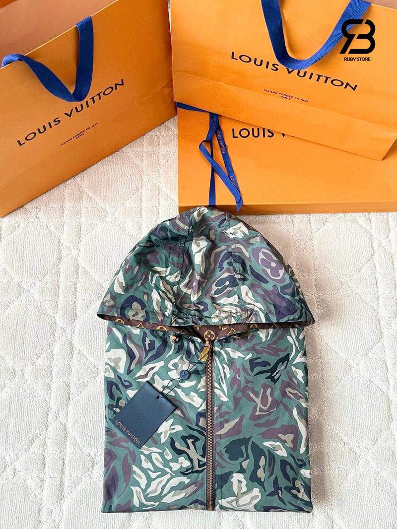 Áo Khoác LV Monogram Reversible Windbreaker Hoodie Monogram Green Camo chất lượng cao