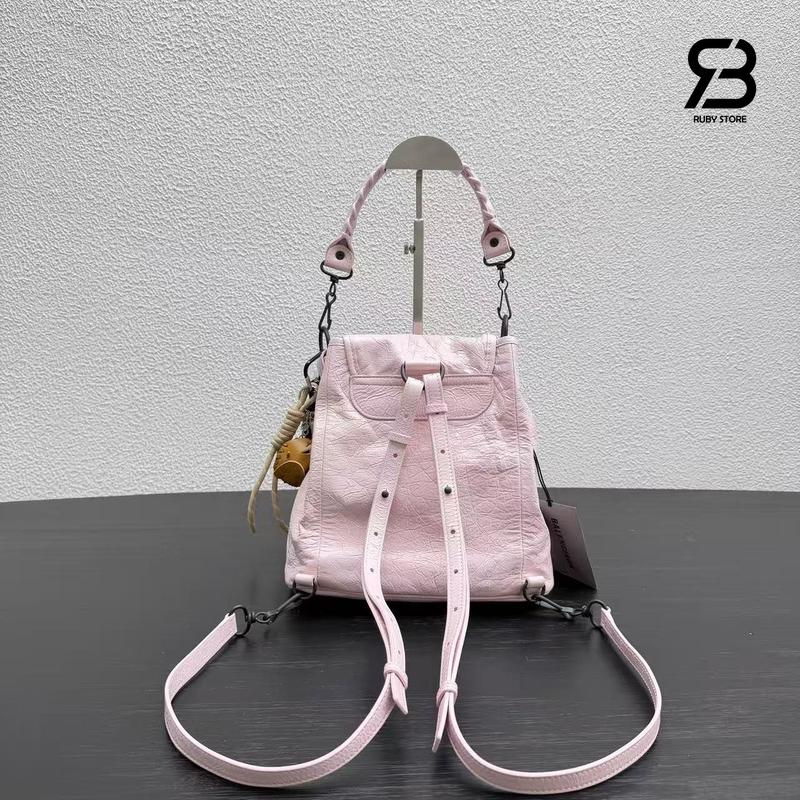 Balo Balenciaga Le City Backpack Mini màu hồng nhạt, da cừu Arena