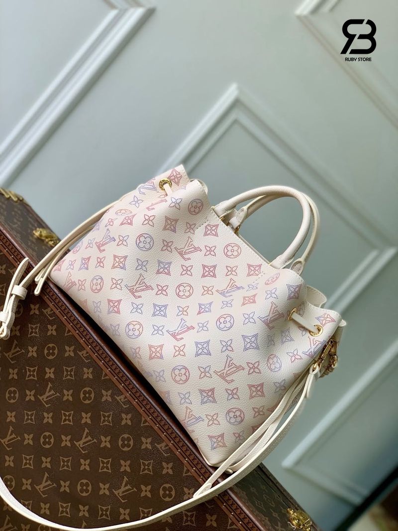 Túi LV Bella Tote M15116 Dream Beige Mahina Calfskin chất lượng tốt