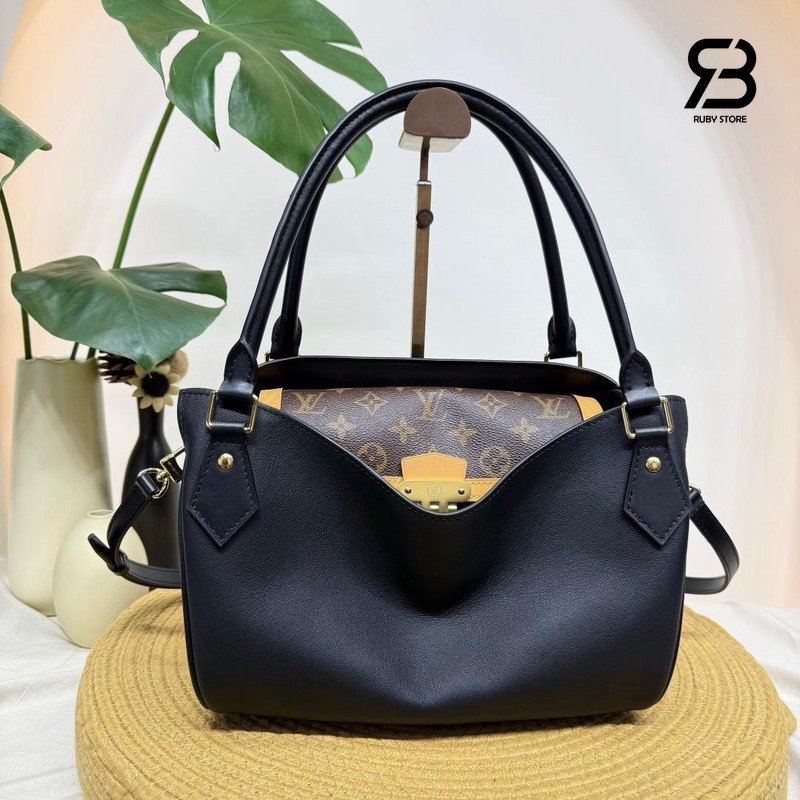 Túi LV Speedpocket Bag M3A221 Monogram Black chi tiết góc nghiêng