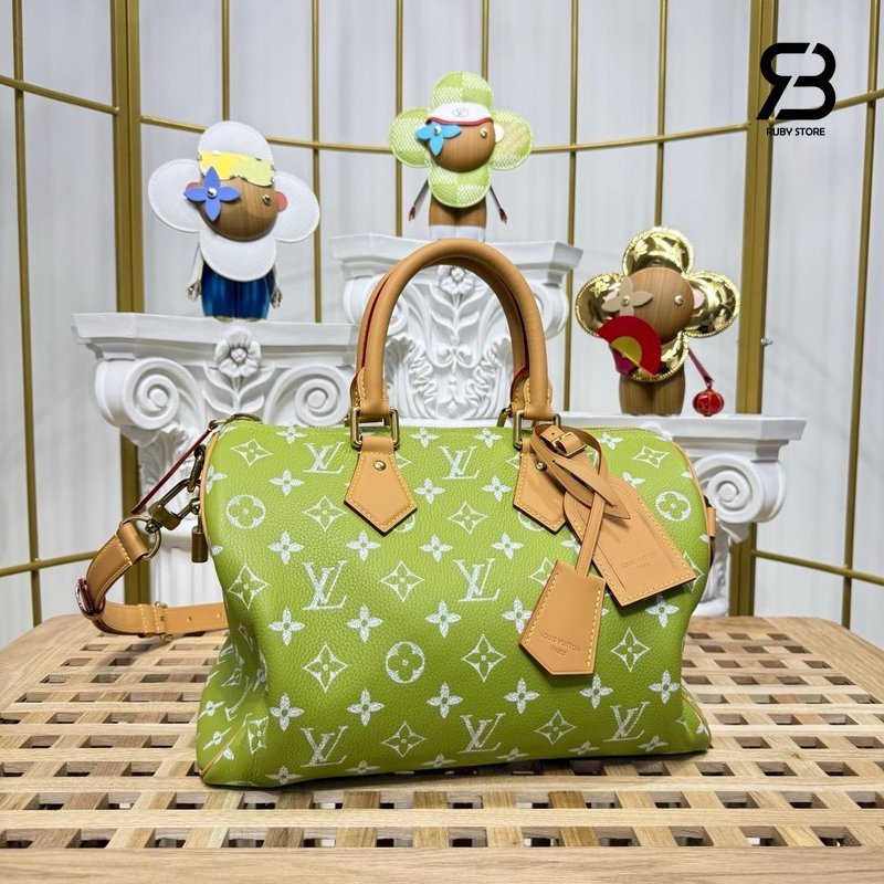 Túi LV Speedy P9 Bandoulière 30 Reversible M2A408 Monogram Green Dew góc nghiêng chi tiết