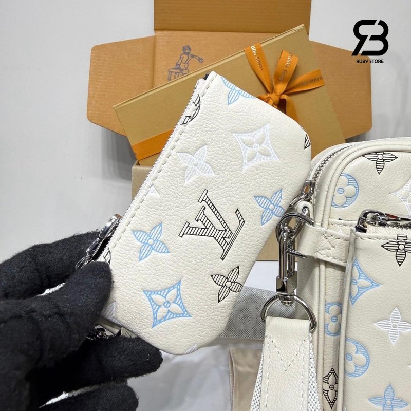 Túi LV Trio Messenger Bag M28854 Monogram Shadow White Ecru chi tiết sang trọng